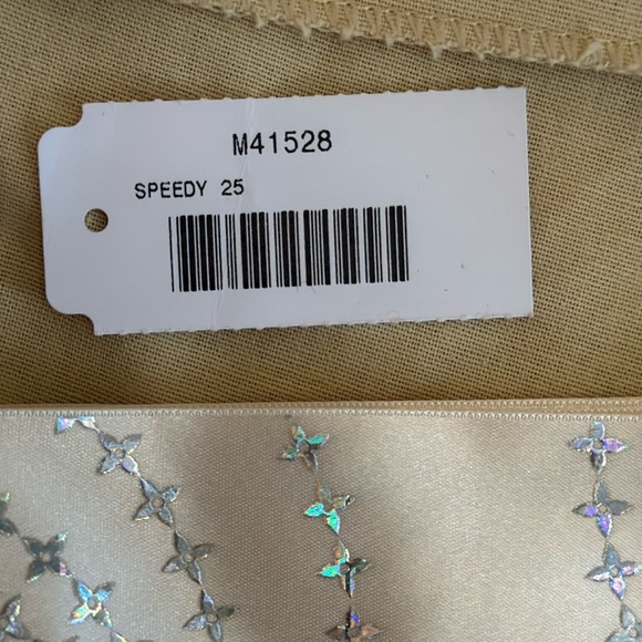 Authentic Louis Vuitton Speedy 25 Monogram Handbag - M41528 SP0095 - Picture 7 of 11